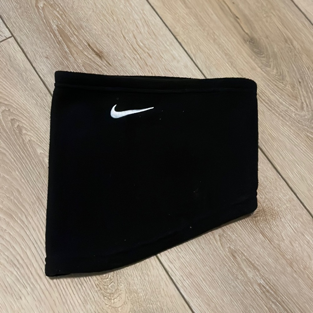 One Size Children’s Nike Neck Warmer